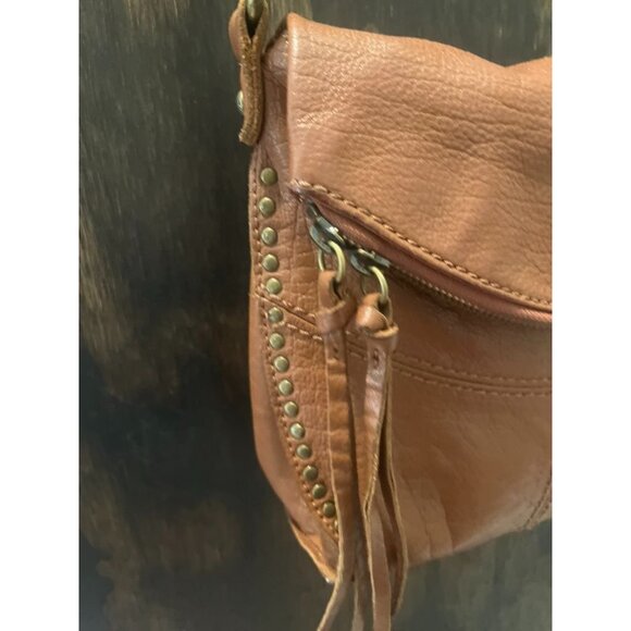 The Sak Silverlake Crossbody Bag Adjustable Strap Stud Accents Boho - Picture 2 of 7